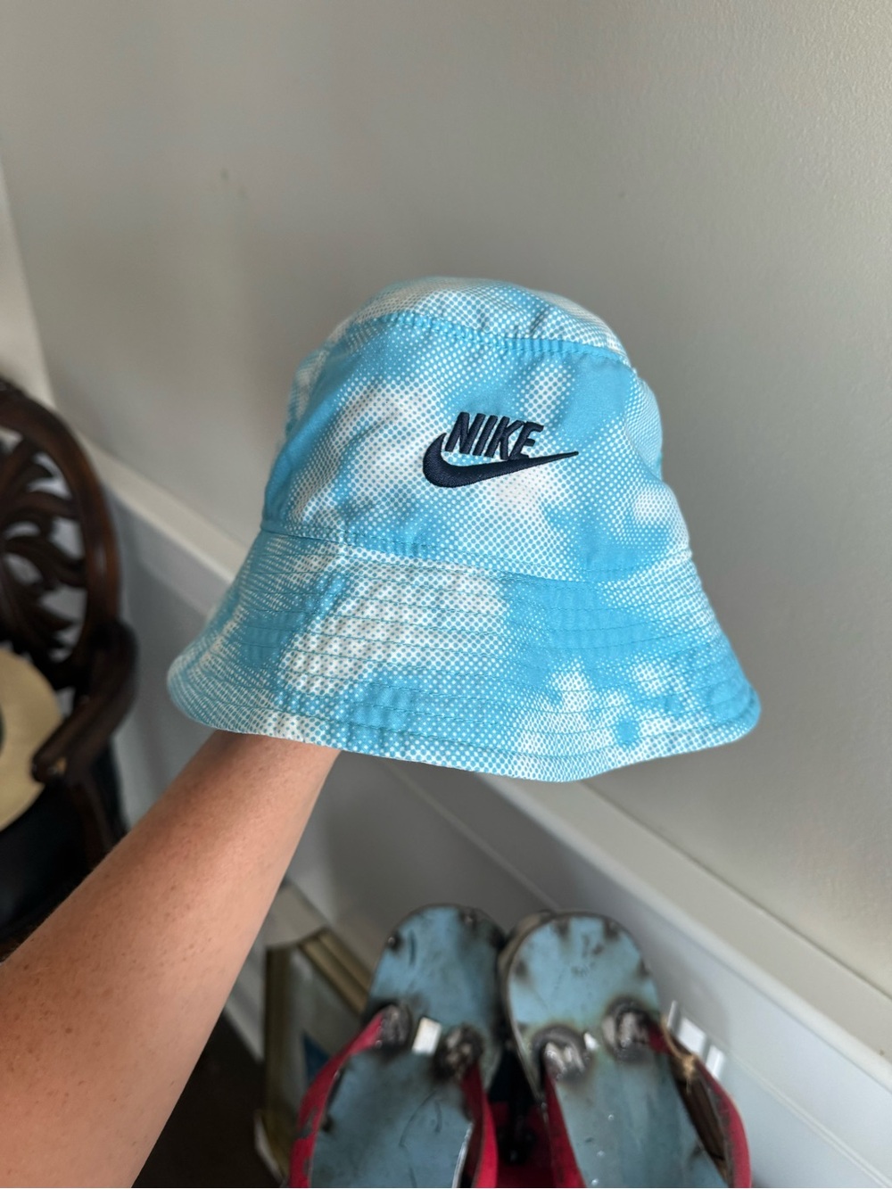 Nike Kids Light Blue Tie-Dye Bucket Hat with Navy Logo